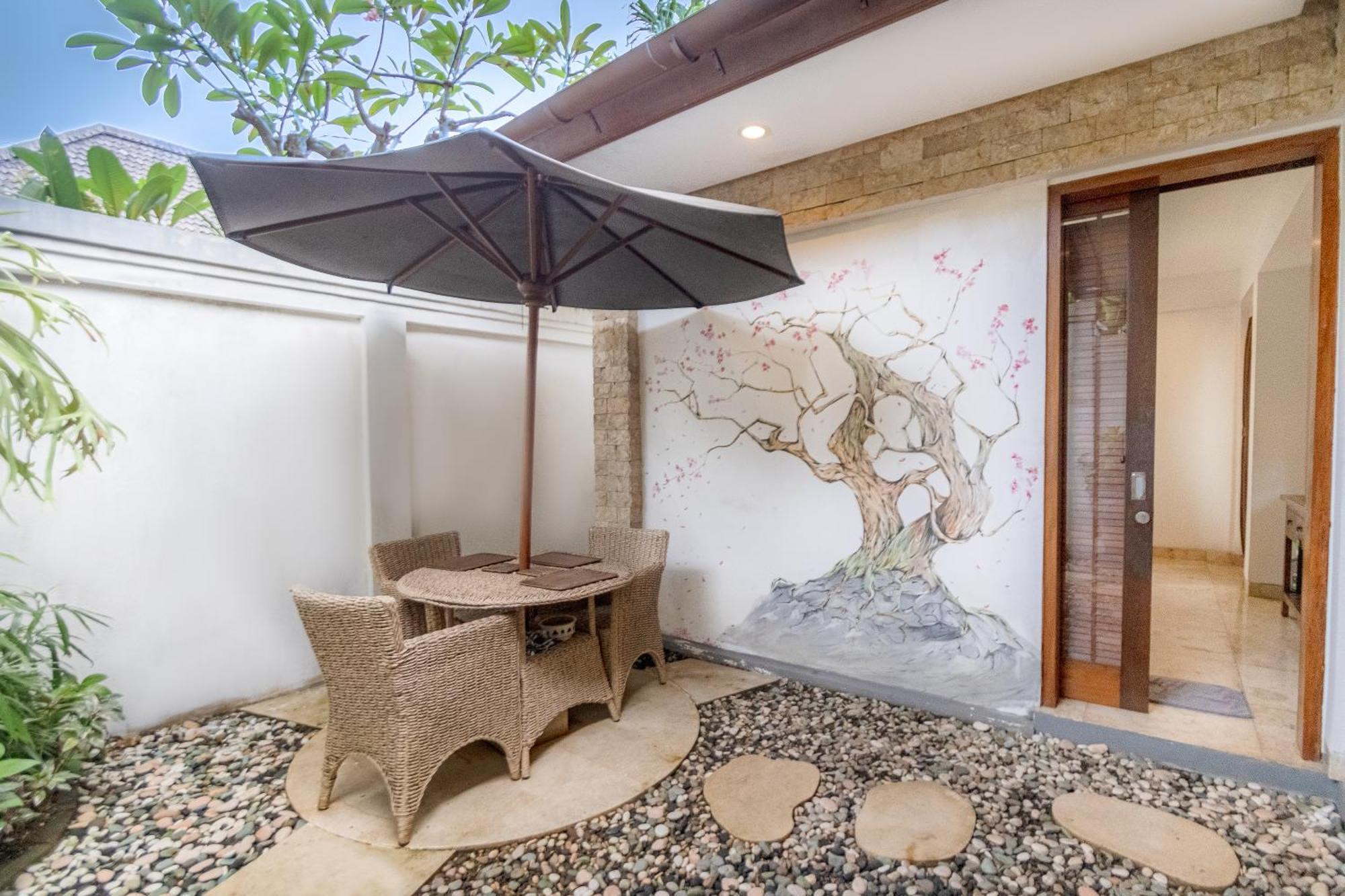 Two Lizards Beach Villas Санур Экстерьер фото
